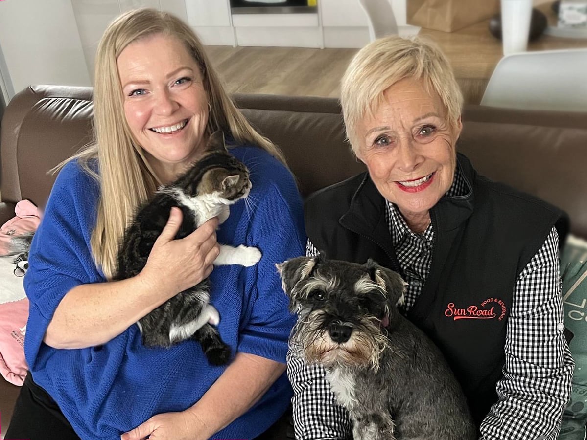 Meet the Admins: Nicole and Anne of Lost and Found Pets Illawarra