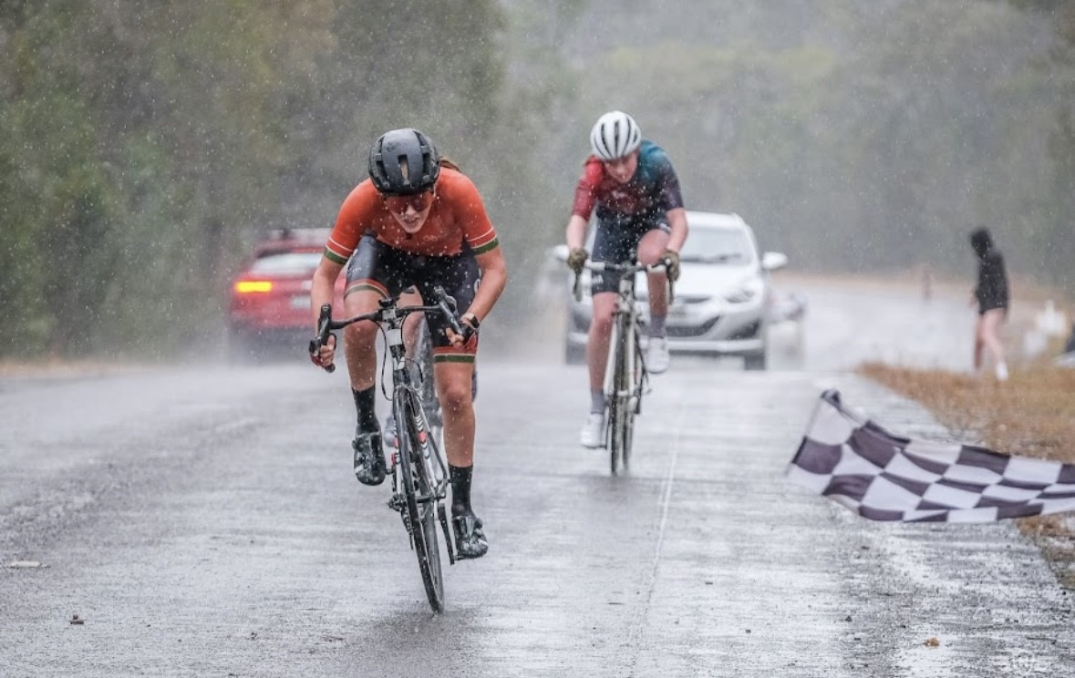 Cycling champ Lucy Allen turns family bike rides into comp success  post image