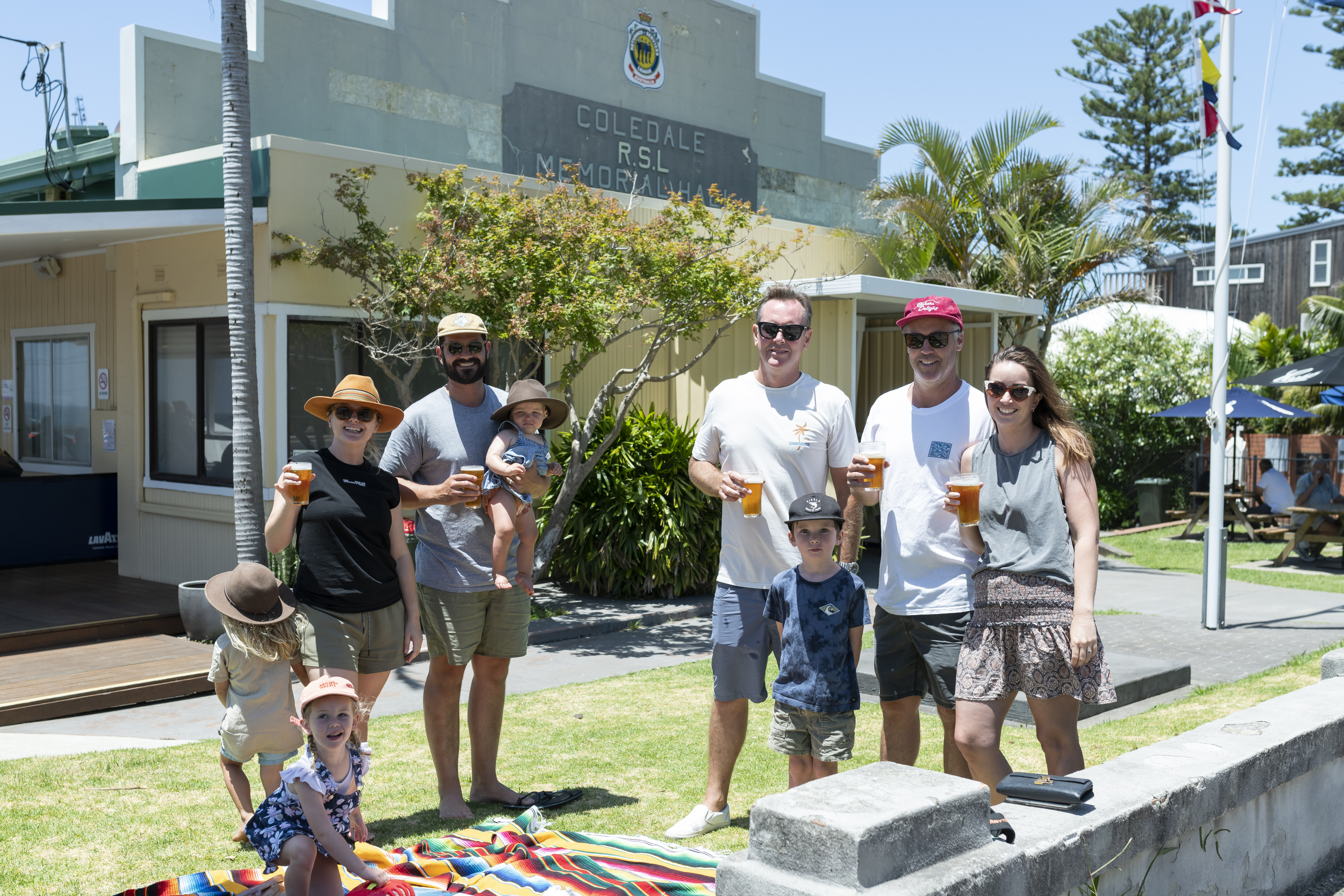 Photos from Coledale RSL's last drinks