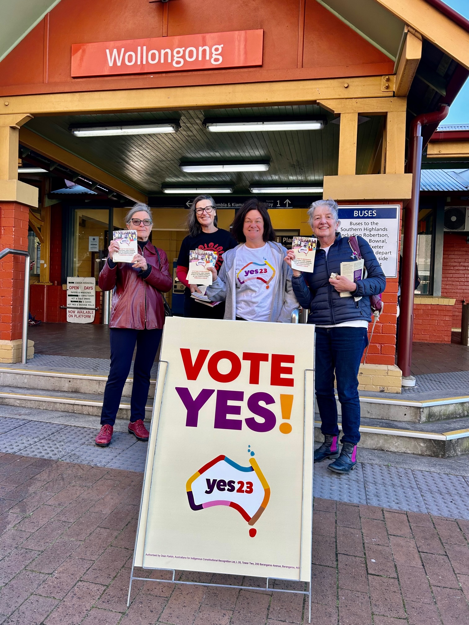 Local YES campaign on track with railway station blitz