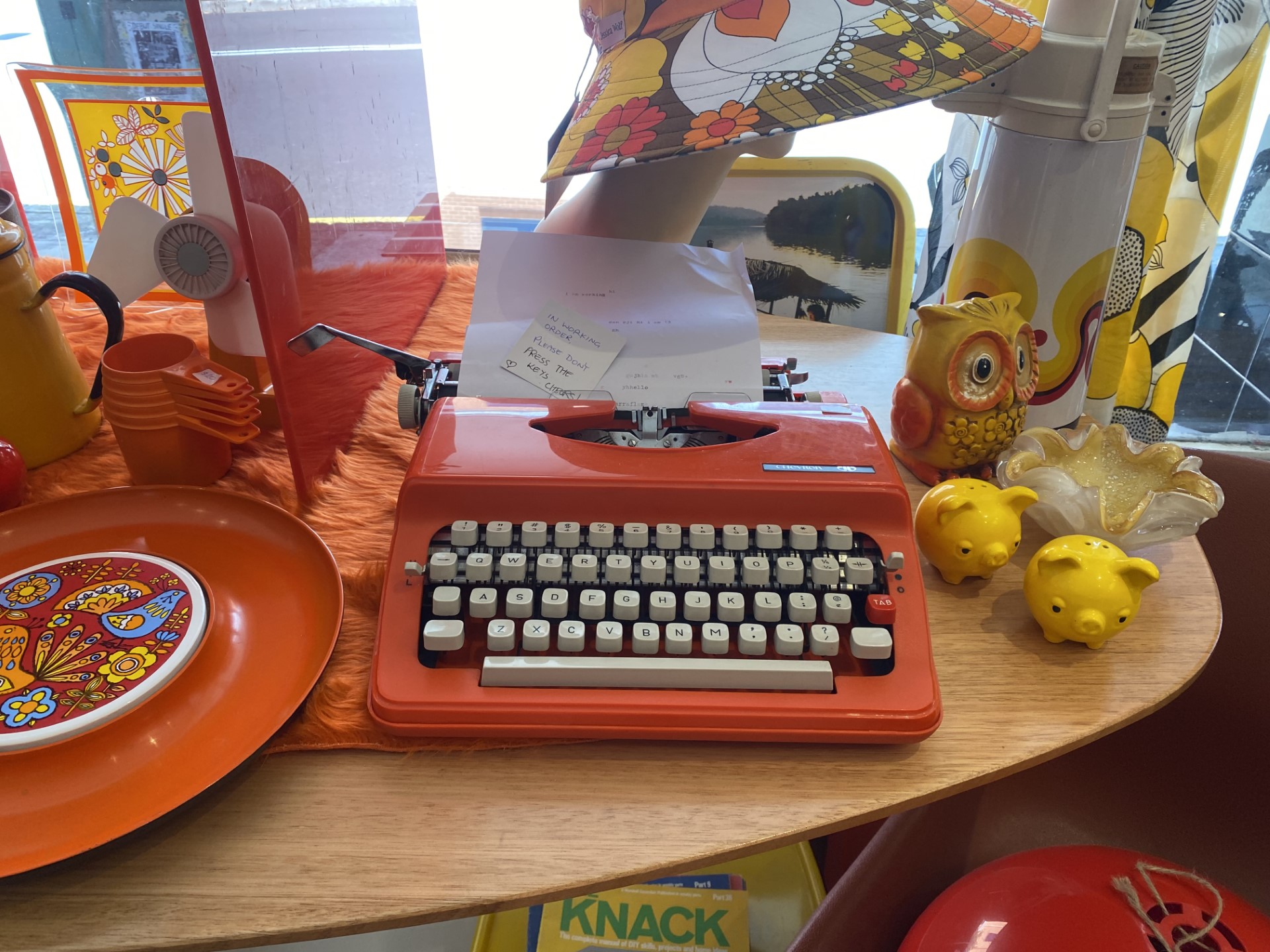 O Come All Ye Collectors: Find vintage stores you will adore  post image