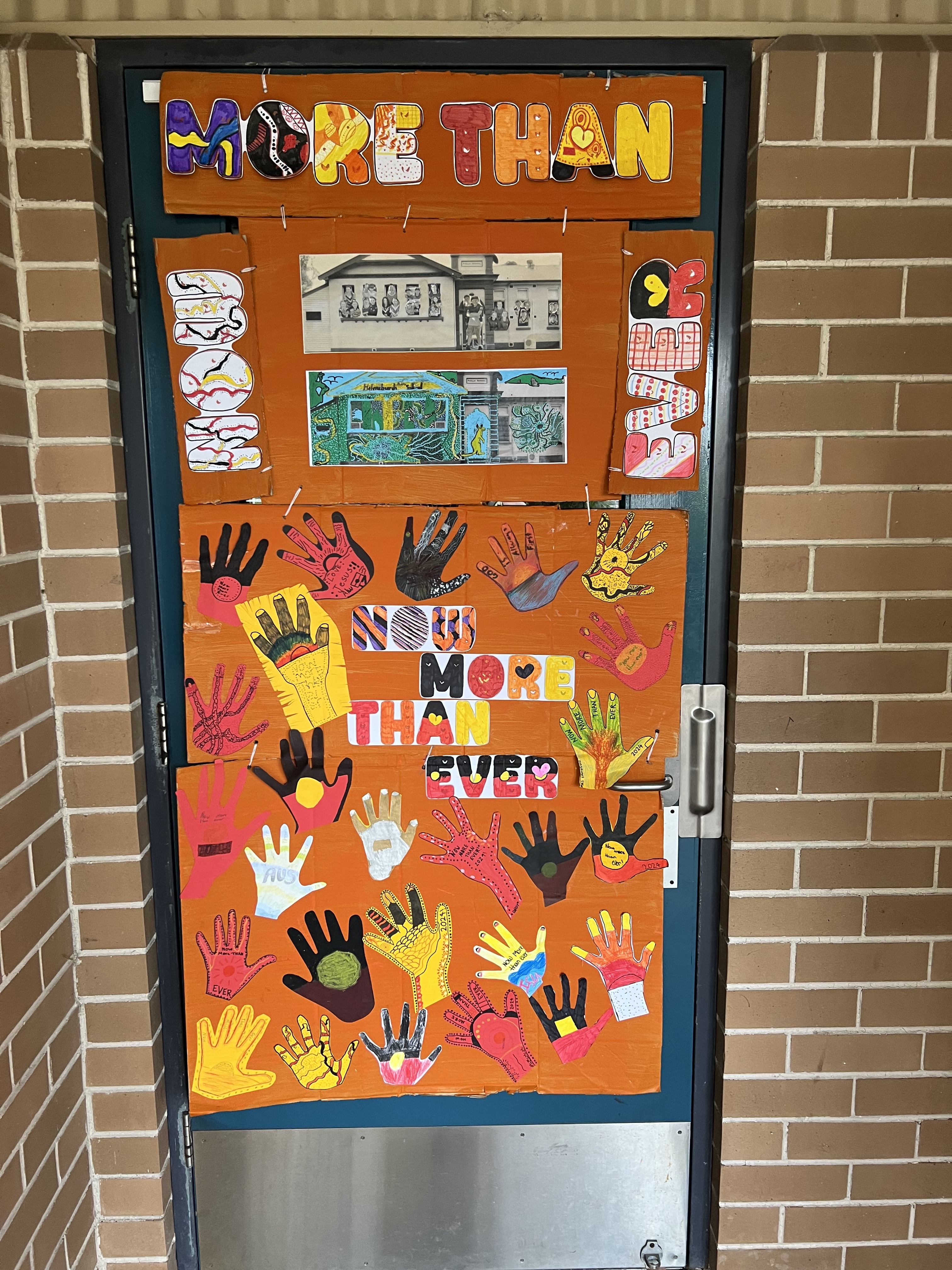 Hands up for reconciliation in Helensburgh  post image