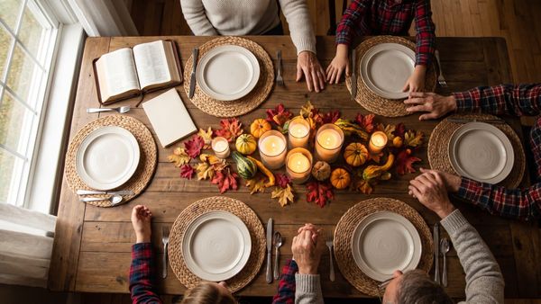 How to Create a Thanksgiving Devotional Guide for the Families in Your Church