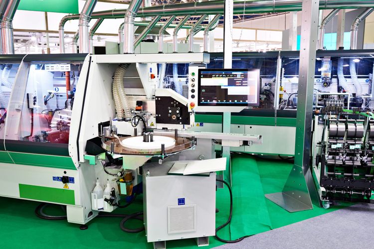 Italian Furniture Industry: Market Trends, Exports, and Regional Concentration