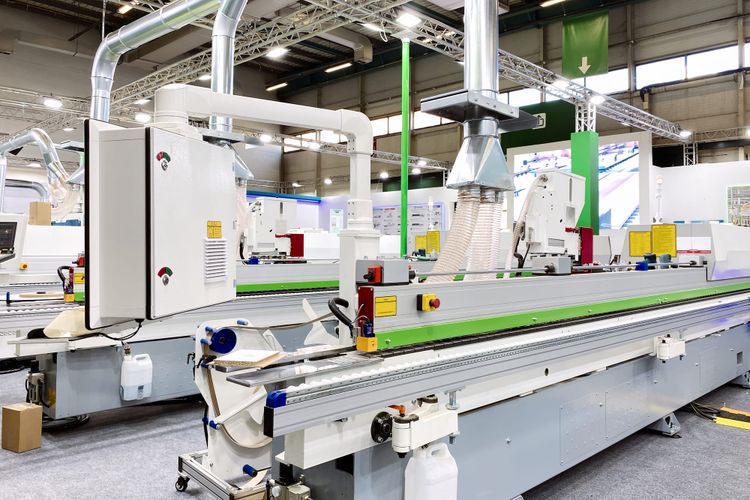 Italy’s Furniture Industry by Region: Production Concentration and Export Exposure