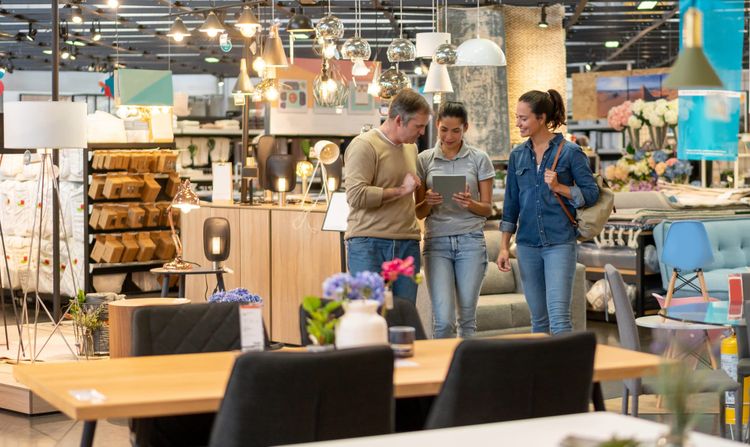Furniture Web Search Trends in UK: Demand, Products and Retailers