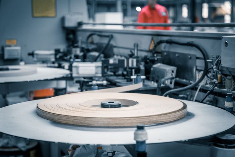 European Furniture Production: Short-Term Momentum Deteriorates