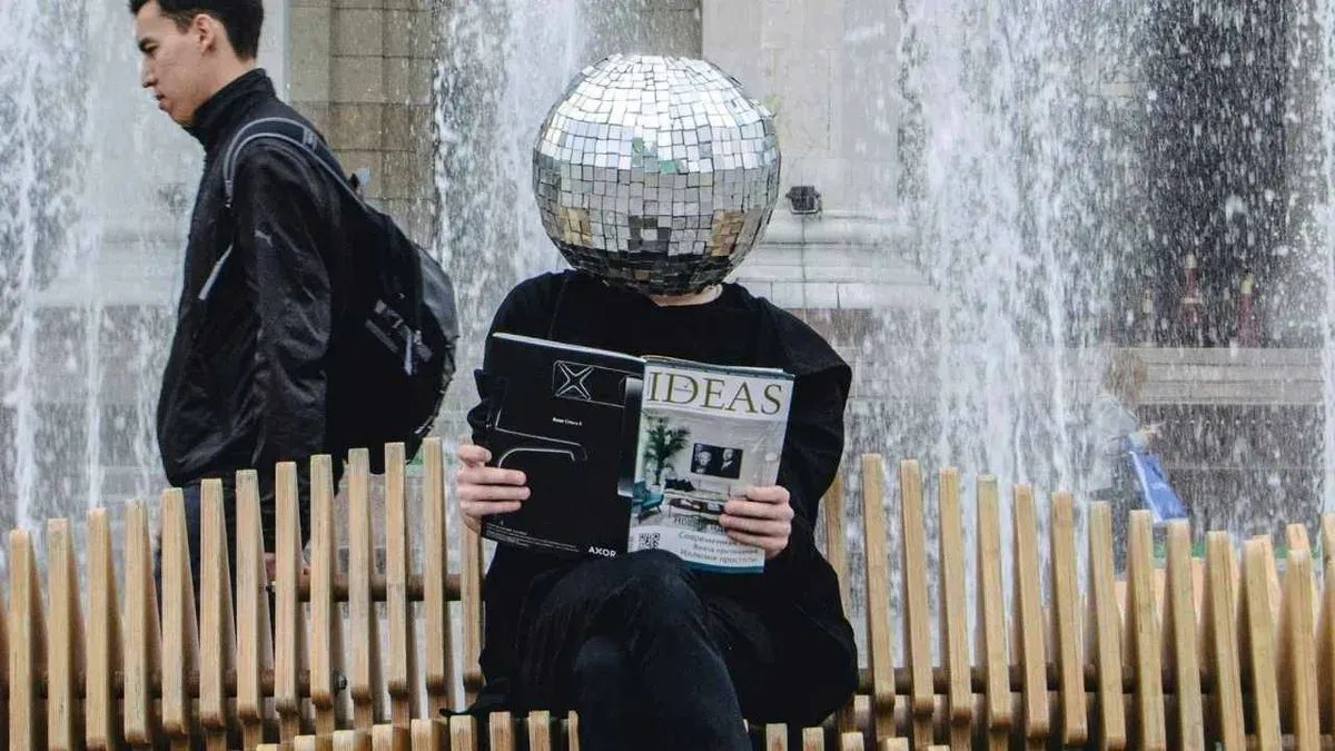 Person writing newsletter email with influencer outreach strategy - The Inspiration Space