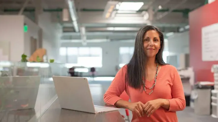 Business leader implementing carbon literacy program ESG - The Inspiration Space