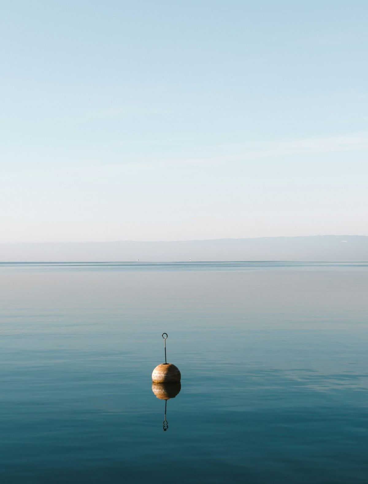 Annemasse ville à la frontière Franco Suisse et les rives du Lac Léman