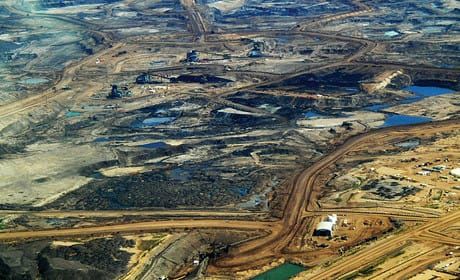 New site crowdfunds $80k to cover energy conflict in Canada