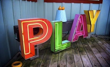 App for journalists: PicPlayPost for multimedia collages