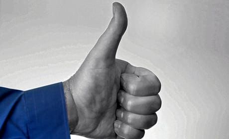 Five news sites can now embed public Facebook posts