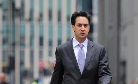 Government to back Labour's motion against BSkyB bid