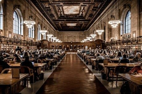 How journalists and researchers can work together to solve news industry's problems