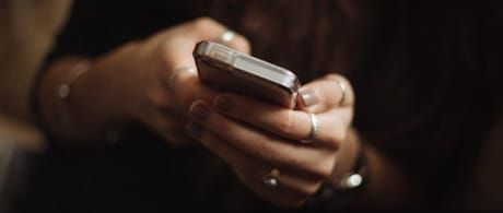 How to set up Facebook Messenger chatbots for news updates