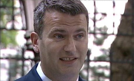 PCC apologises in high court for chairman's phone-hacking remarks