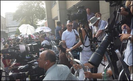 Journalist launches PicFair as image licence marketplace