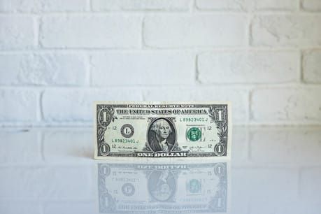 Online news gradually shifts away from free content and towards pay models