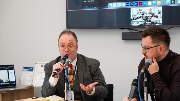 The secret ingredient that makes true crime podcasts addictive - and why news podcasts need it