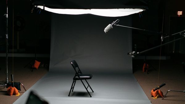 Tips to tailor pitches for written, audio and visual formats