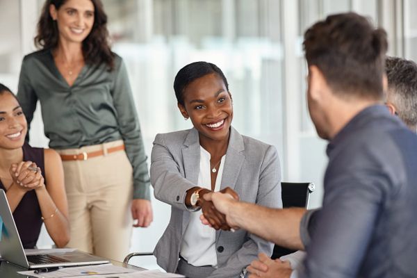 How to Build a Customer Acquisition Program That Actually Scales: A Credico UK Guide