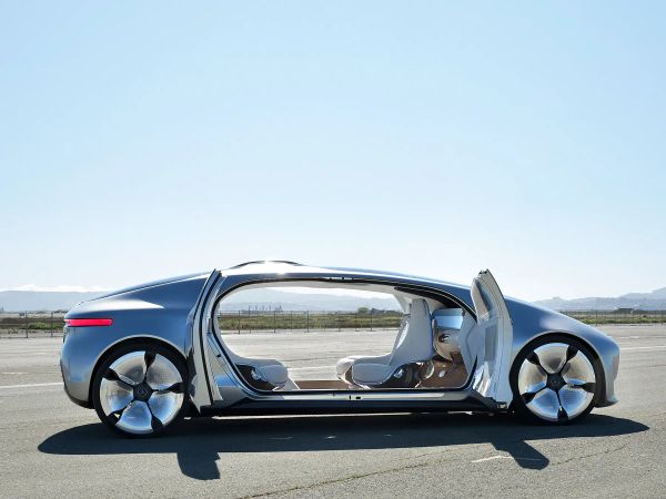 自动驾驶出租车塑造城市、古埃及的「职业病」、中国洗钱者与墨西哥毒贩｜Deep Reading#163