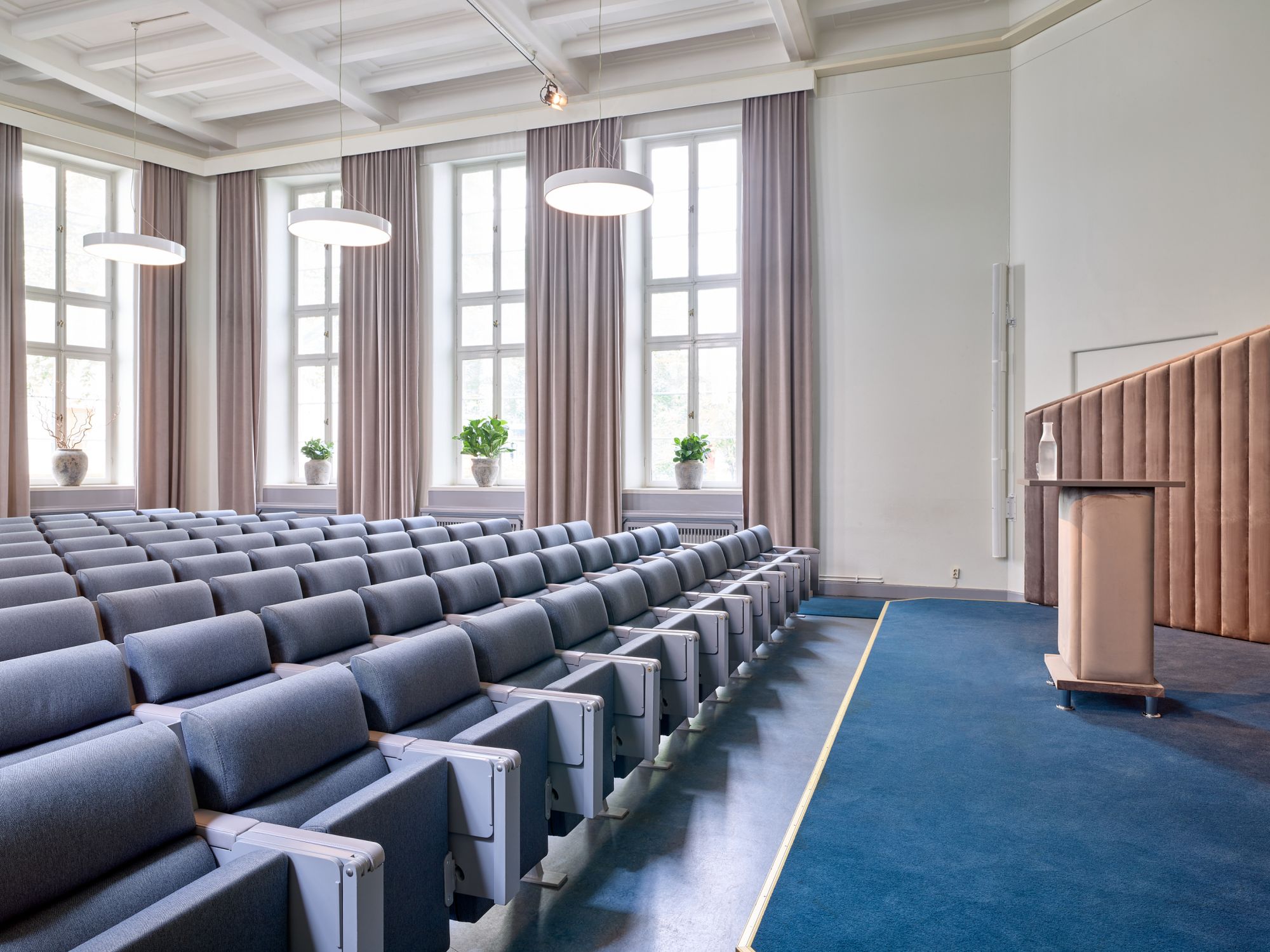 Ljus och modern möteslokal för företagseventet i Stockholm