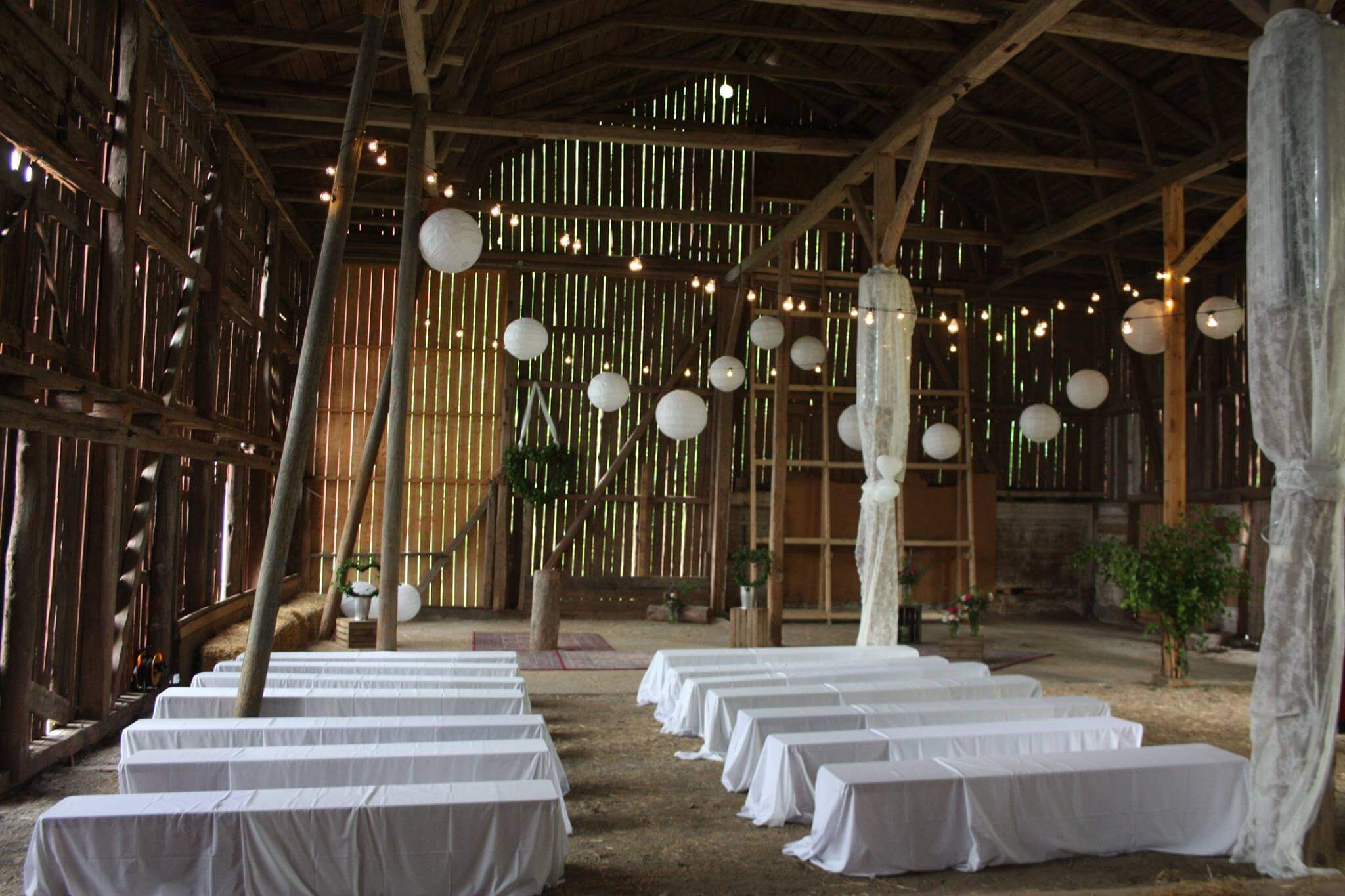 Skytteholms mysiga lada för det lantliga bröllopet eller festen