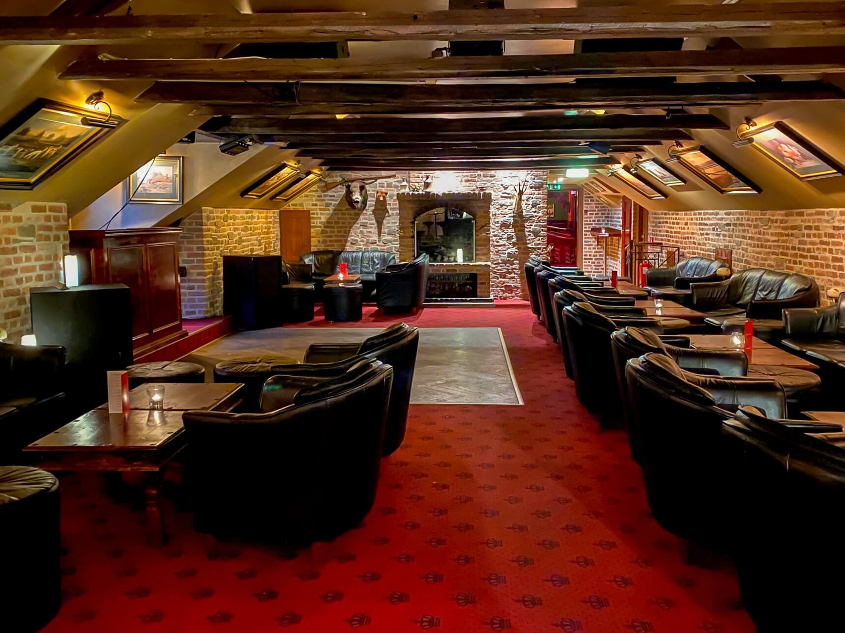 Pianobaren på nattklubben Swing Inn i Malmö