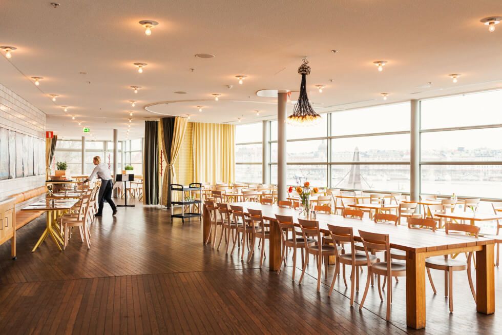 Moderna Museets festvåning fungerar utmärkt för både små och stora bröllopsfester