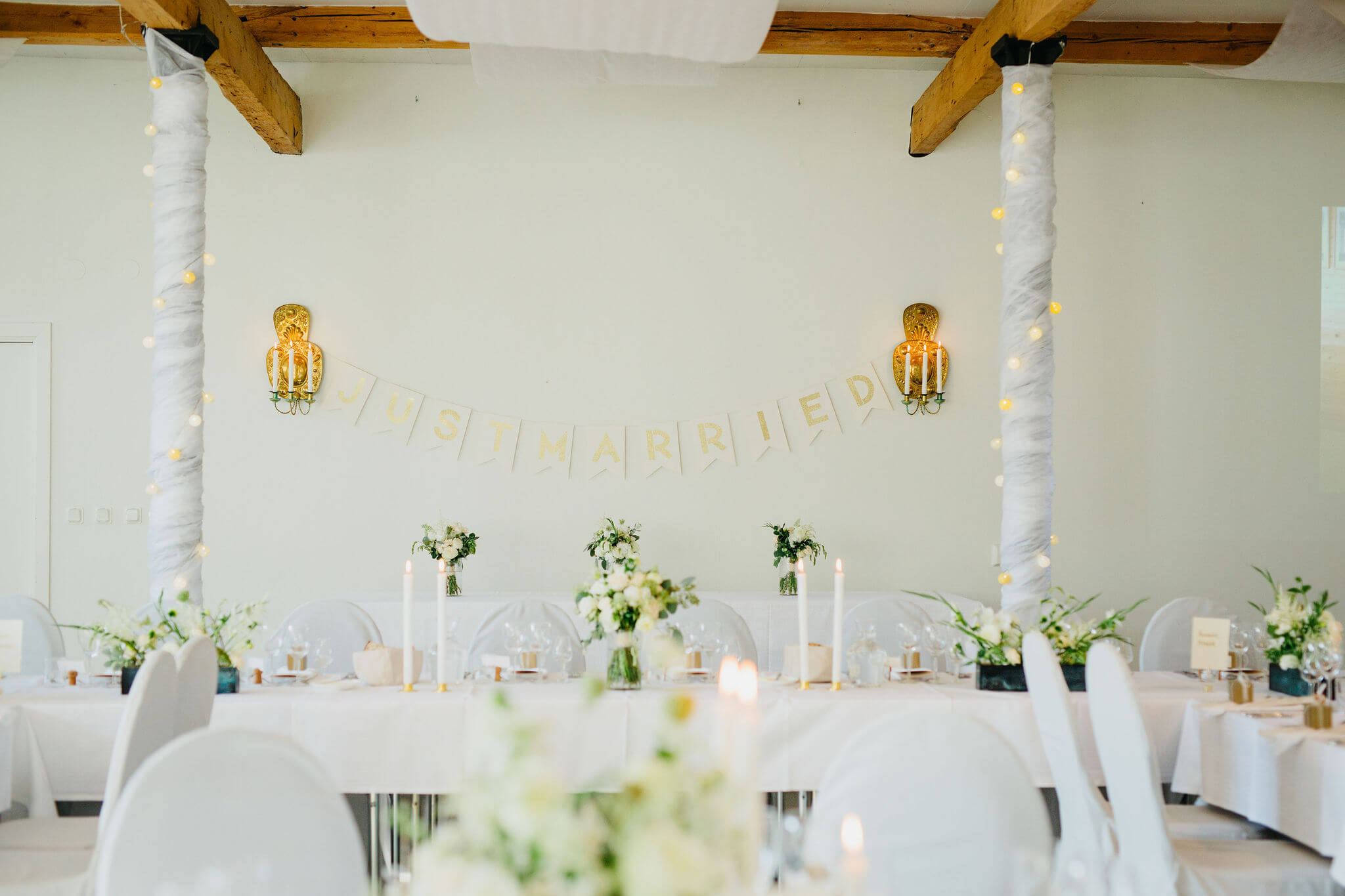 Ellinge Slott erbjuder en familjär miljö som passar både stora och små bröllop