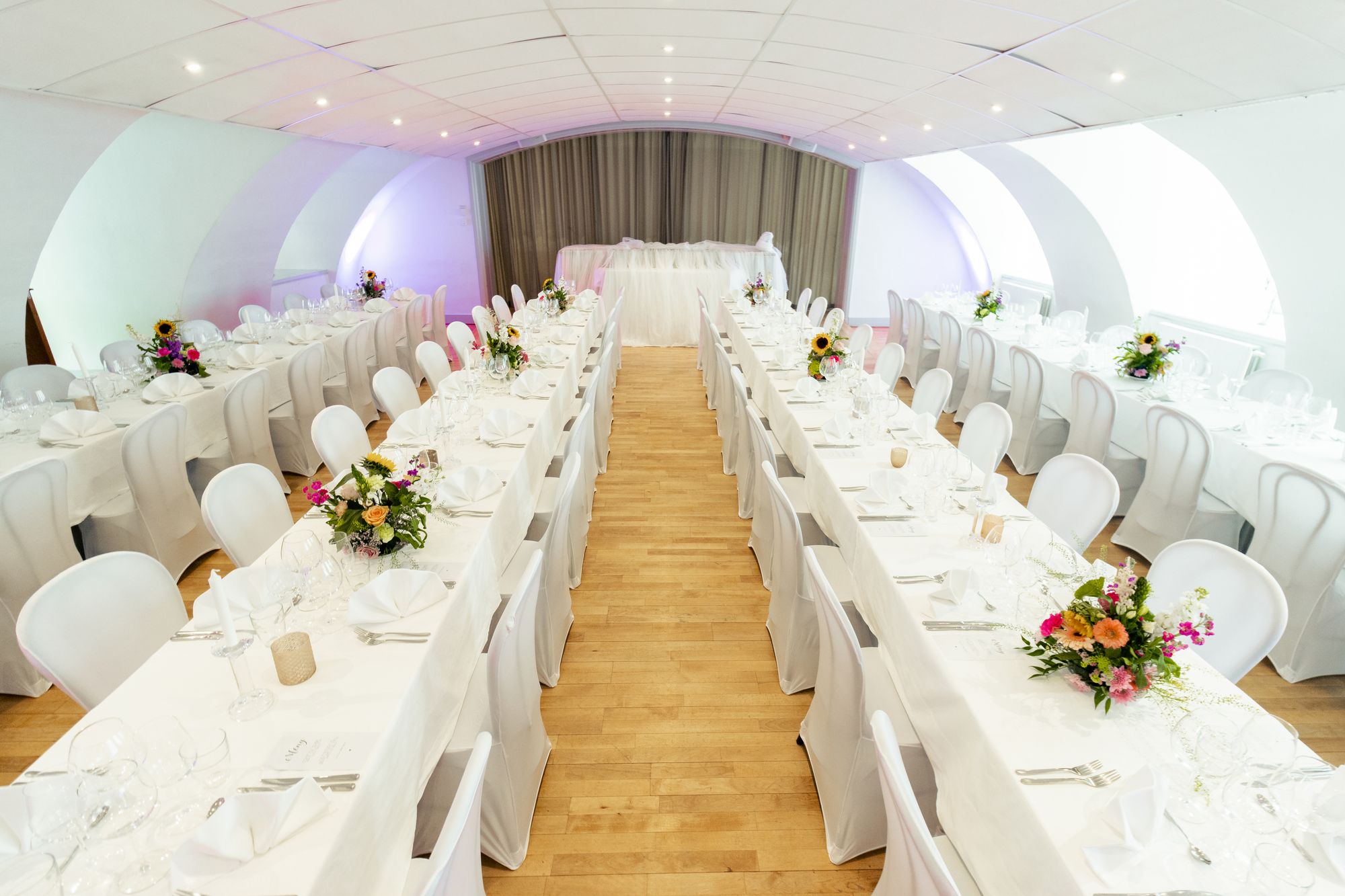 På Westmanska Palatset finns en modern och historisk festvåning som passar bröllopsfesten