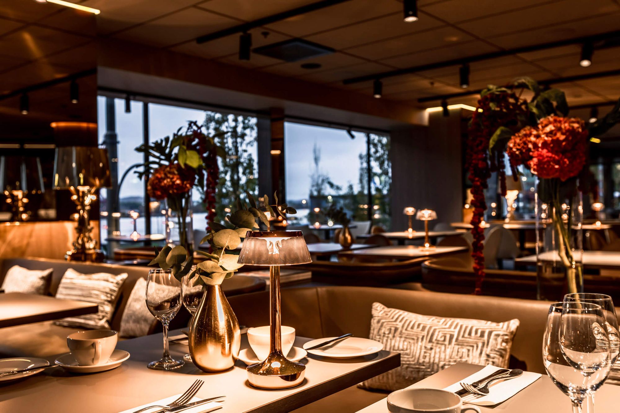 Boka Restaurant ONE för en konferenslunch, en babyshower eller ett företagsevent