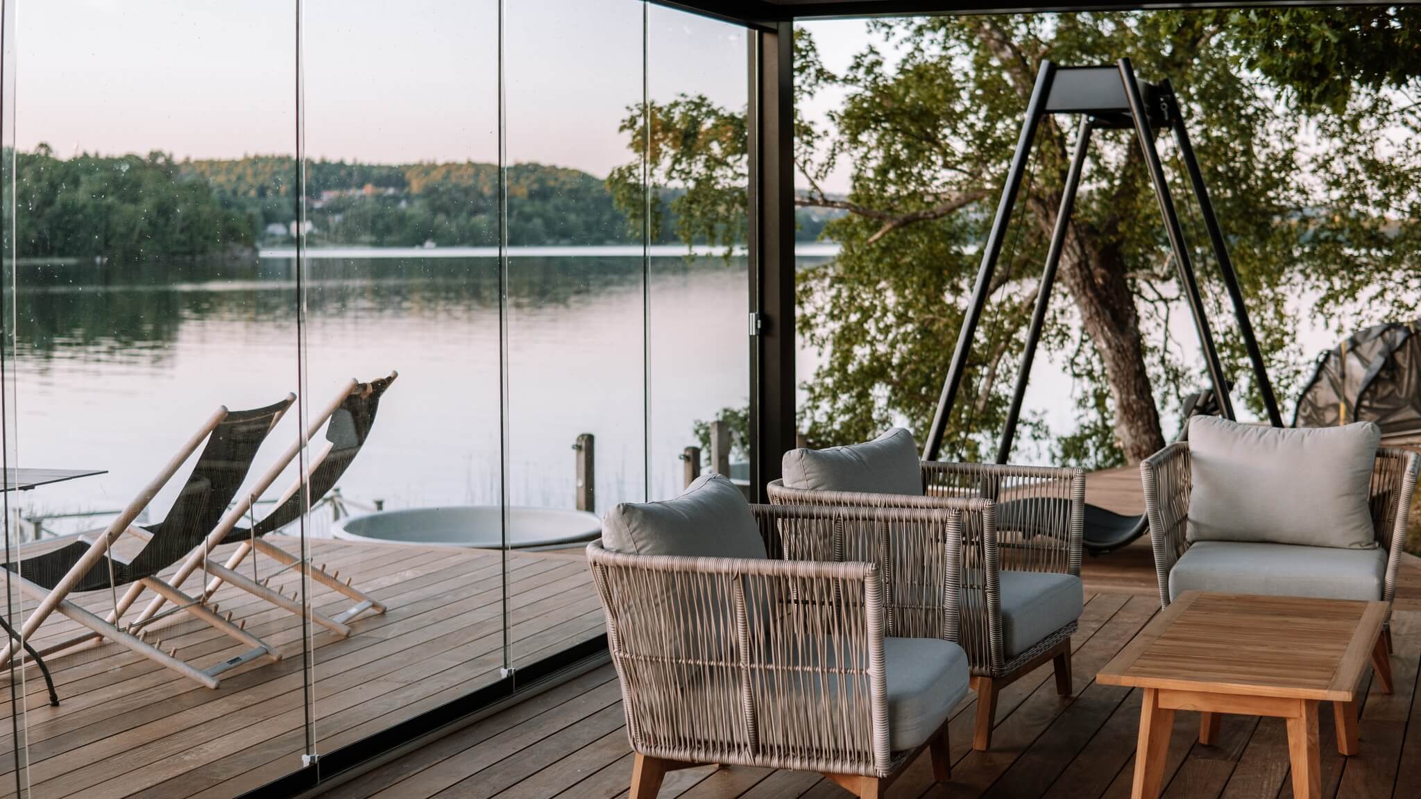 Hyr Hällsnäs Hotell & Restaurang och bjuda in nära och kära för att fira kärleken