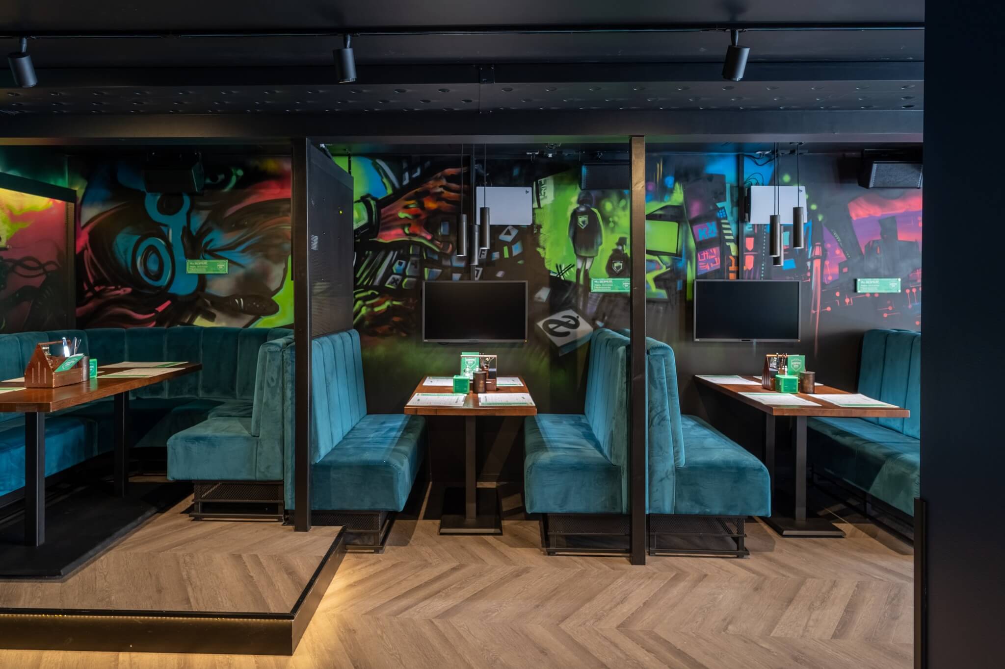 Kappas restaurang- och bardel serverar mat och dryck och passar perfekt för event