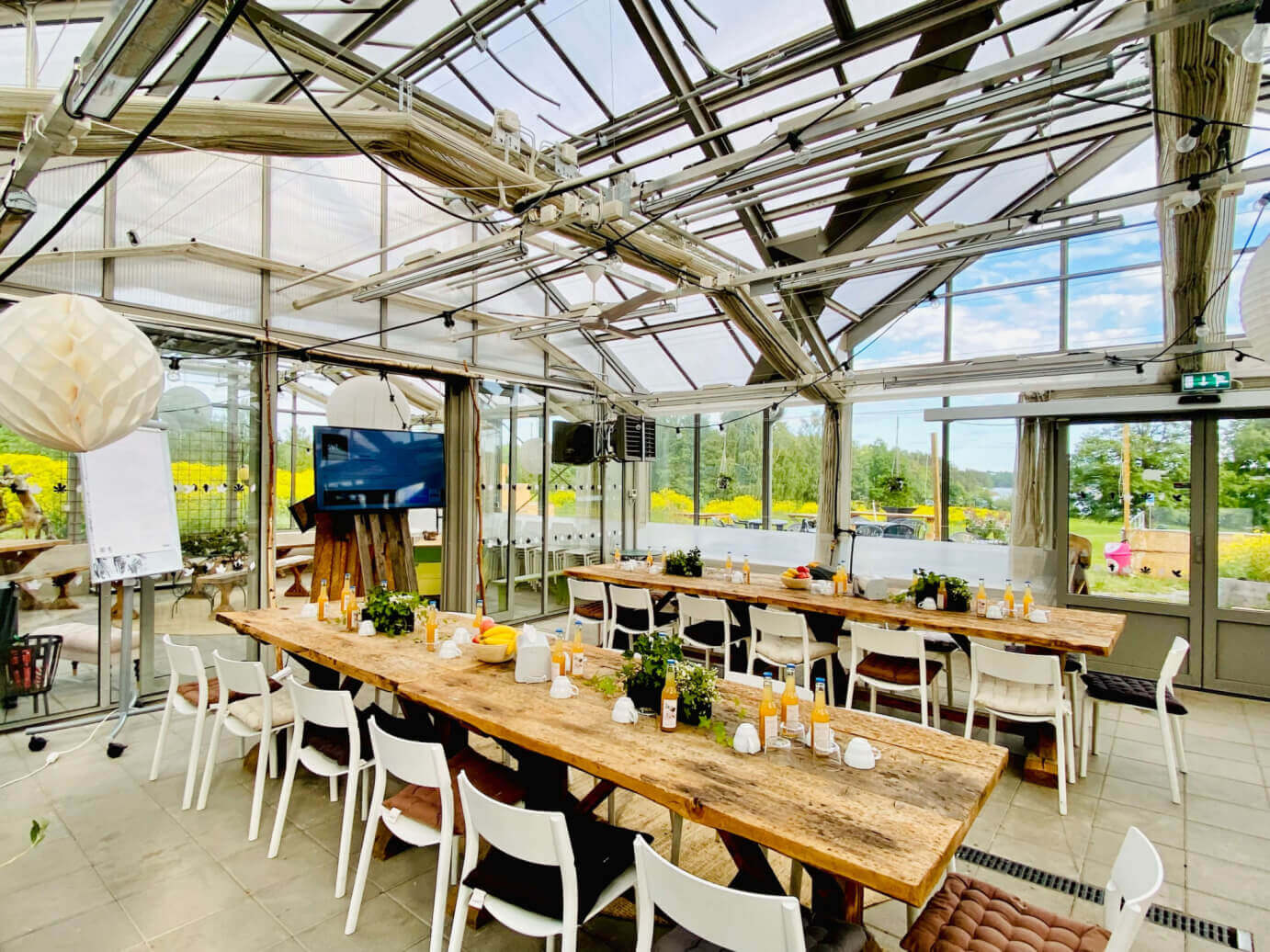 Växthuset på Nice Valley är en charmig festlokal med utsikt över stora grönområden