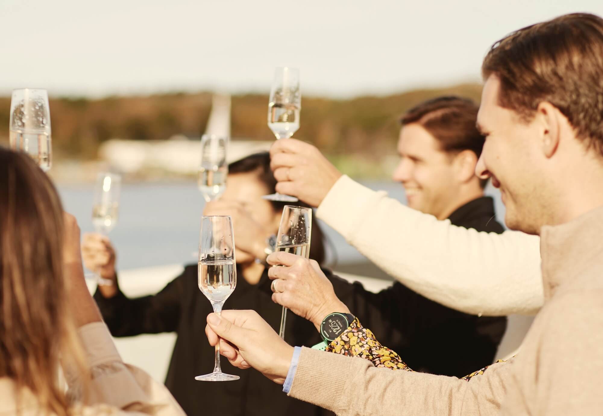 Bjud kunderna på en välkomstdrink när de anländer till eventet