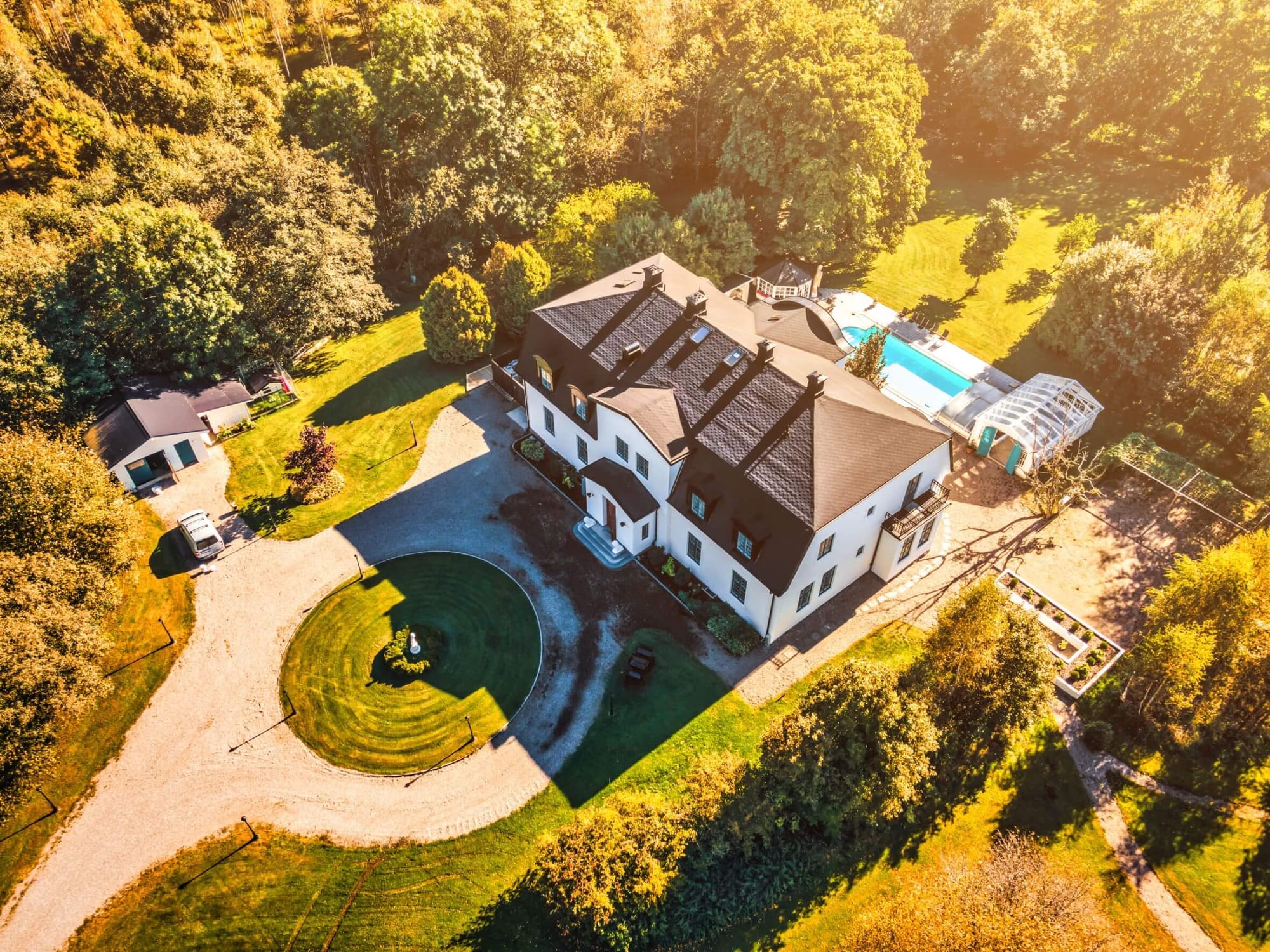 Disponentvillan Lilla Edet med tillhörande trädgård är en idyllisk plats för fester