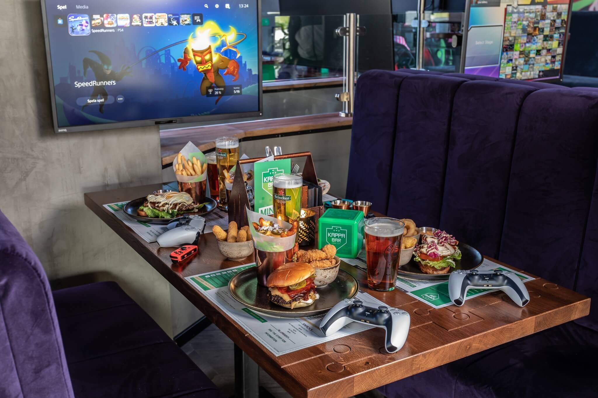 Kappa Bar i Helsingborg är en trevlig plats där kompisarna kan spela spel och umgås