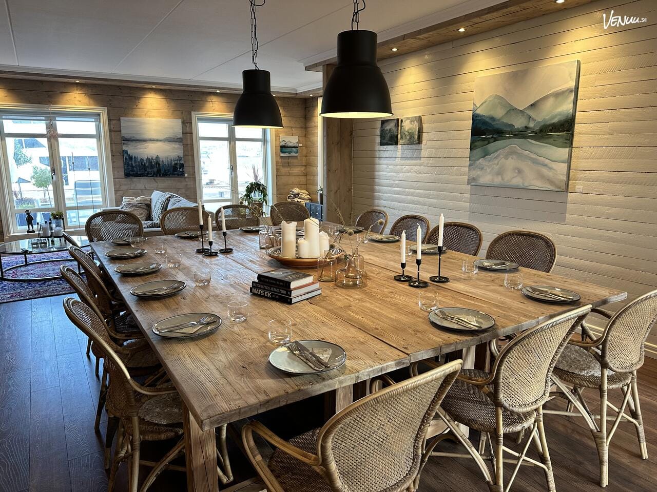 Konferensrum på Segelmakeriet i Västra Götaland med vacker havsutsikt och modern design.