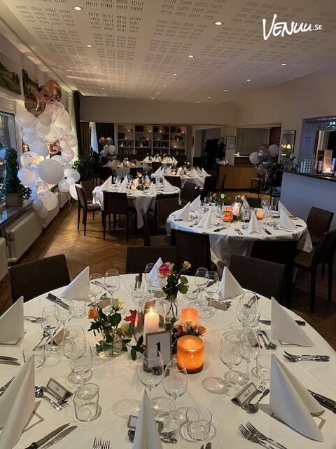 Naturnära och charmig festlokal för bröllop – Lidingö Golfrestaurang.