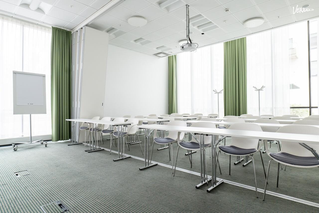 Konferensrum B på Best Western Plus Park i Malmö erbjuder modern teknik och övernattning för effektiva möten.