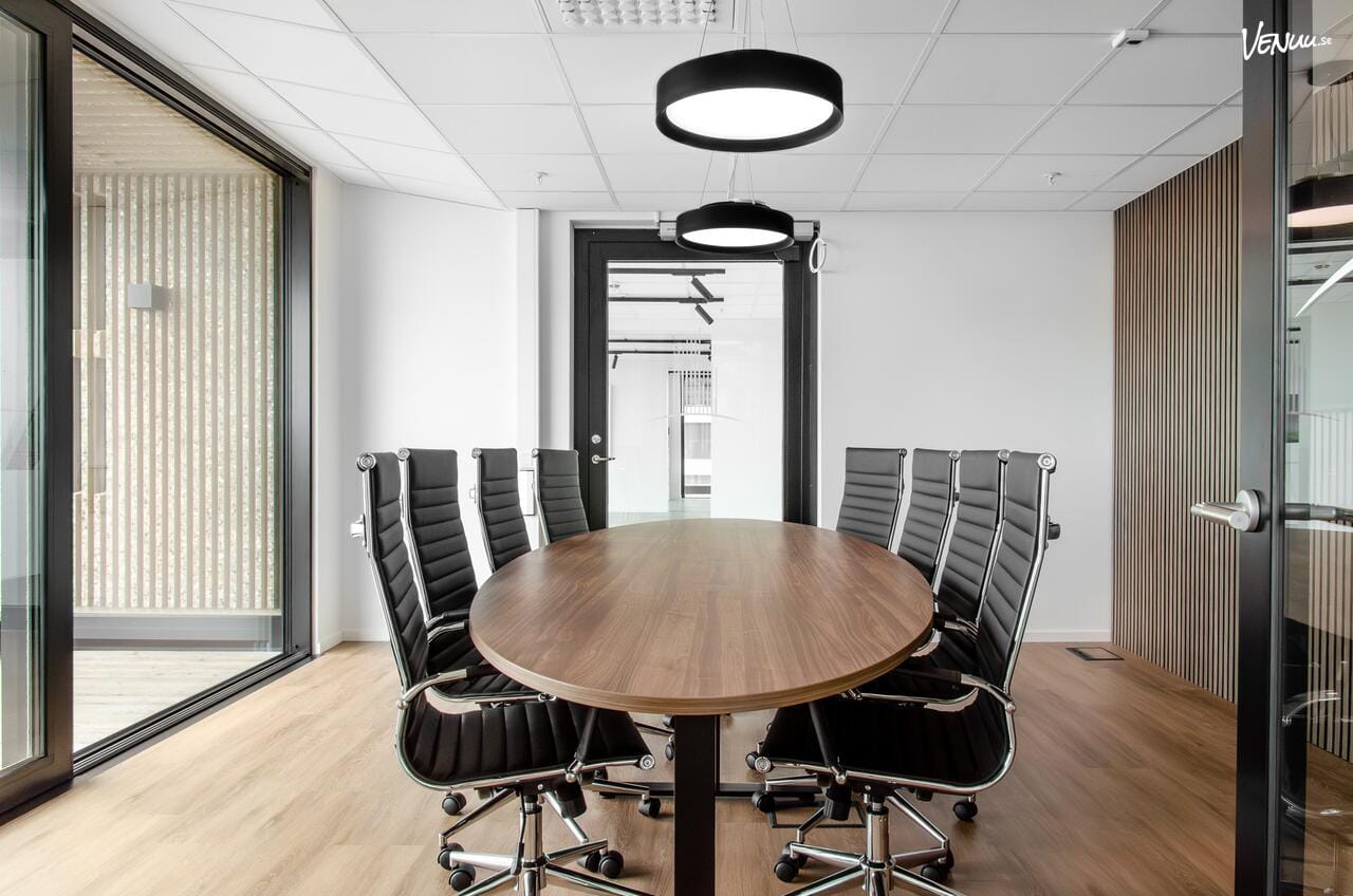 Mötesrum Frida i Helix Tower – stilren konferenslokal med utsikt, teknik och prisvärd bokning.