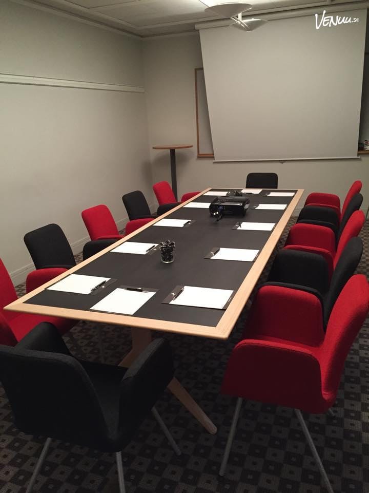 Konferensrum hos ProfilHotels Riddargatan – modern och central möteslokal med hotellservice nära Stureplan.