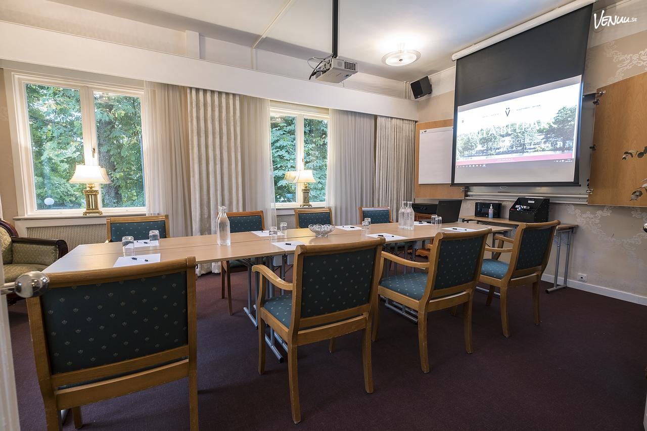 Dressinen hos Centralhuset – ljus och funktionell konferenslokal med centralt läge och bra pris.