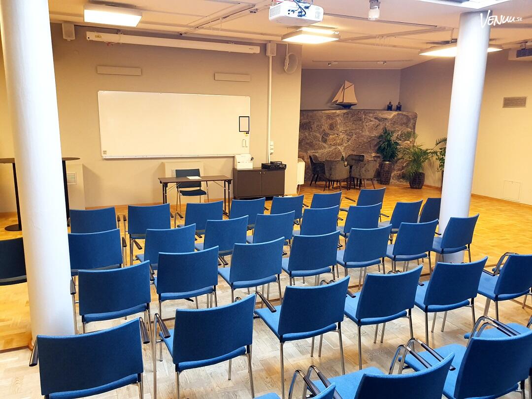Dockyard Hotel Signes Salong, ett konferenshotell nära havet i Göteborg.