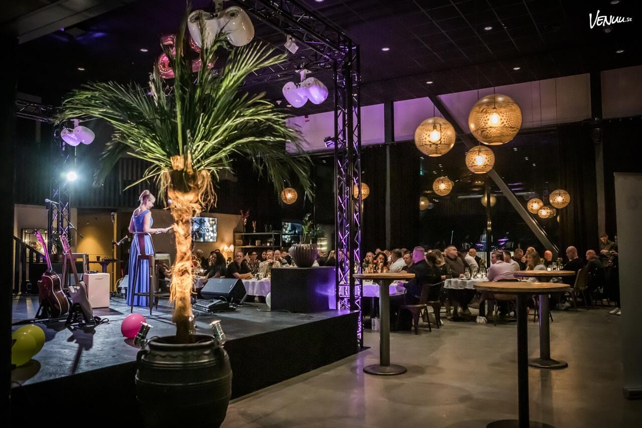 G26 Lounge, en stor och flexibel festlokal i Uppsala för middag, scen och dans.