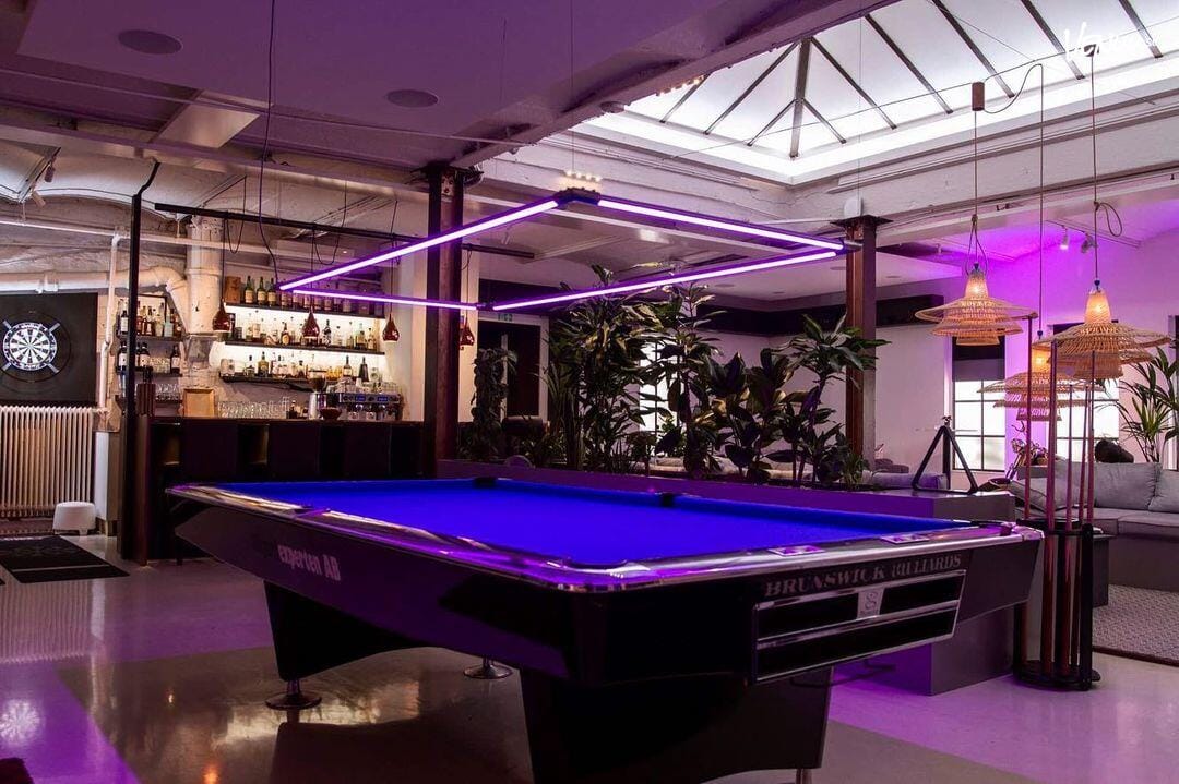 The Cave Stockholm, en privat festlokal i Vasastan med egen mat och dryck tillåten.