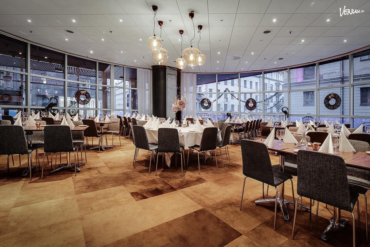 World Trade Center Rotundan, ett privat restaurangrum i Stockholm för mindre bröllopsmiddag.